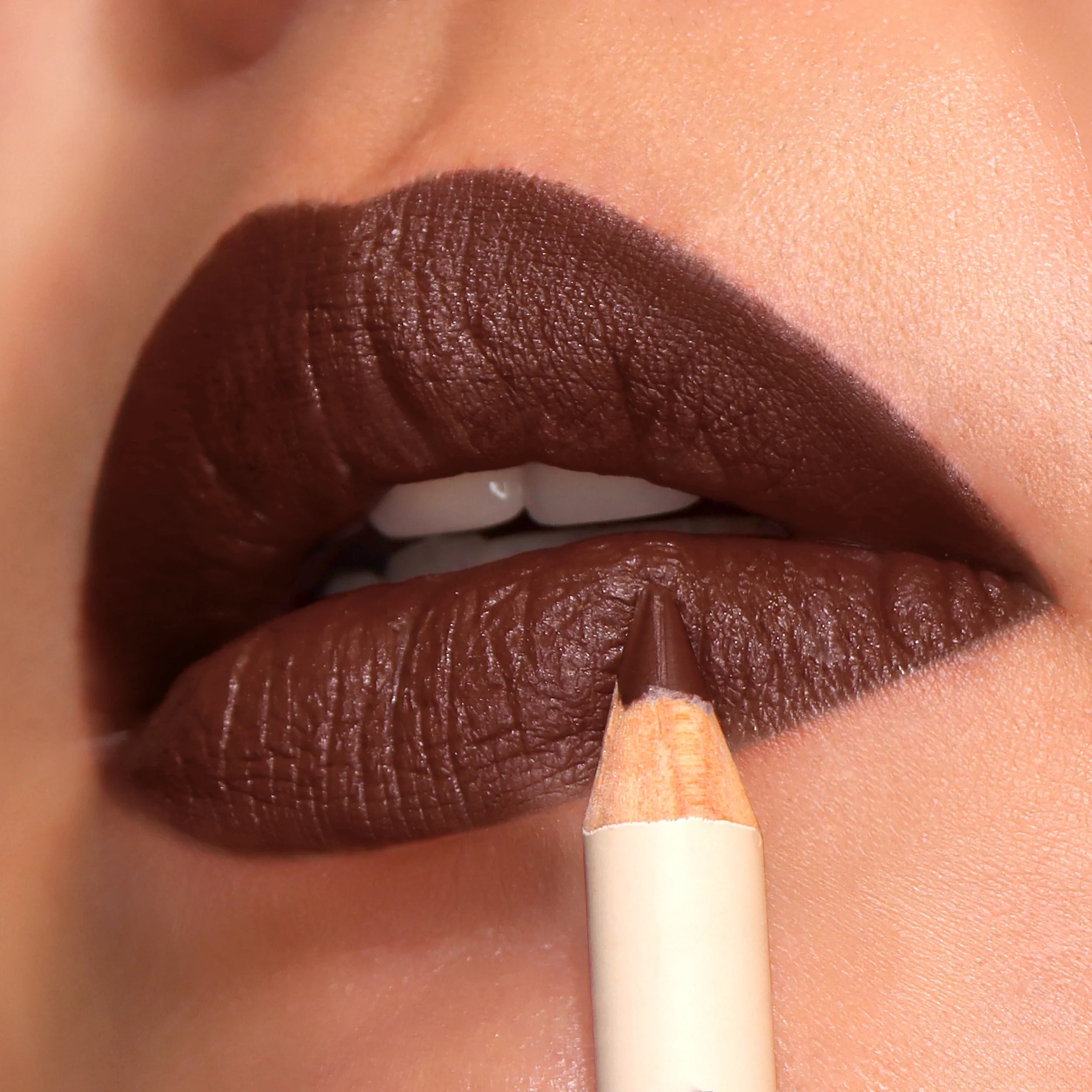 Moira Must-Have Lip Liner - (Mocha) مويرا - محدد شفاه - (موكا)