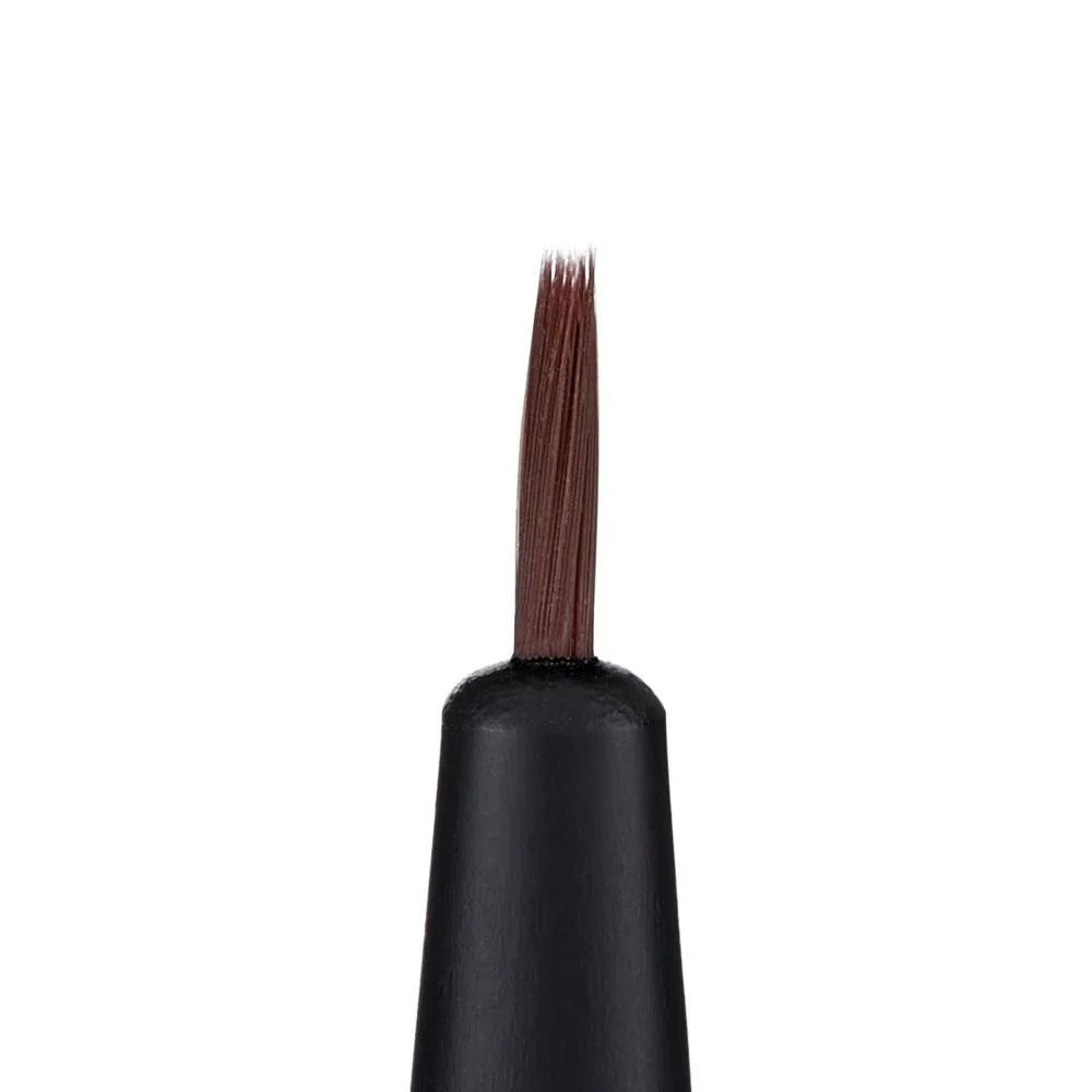 Hearts Precision Eyeliner Brush B009 فرشاة تحديد العيون الدقيقة