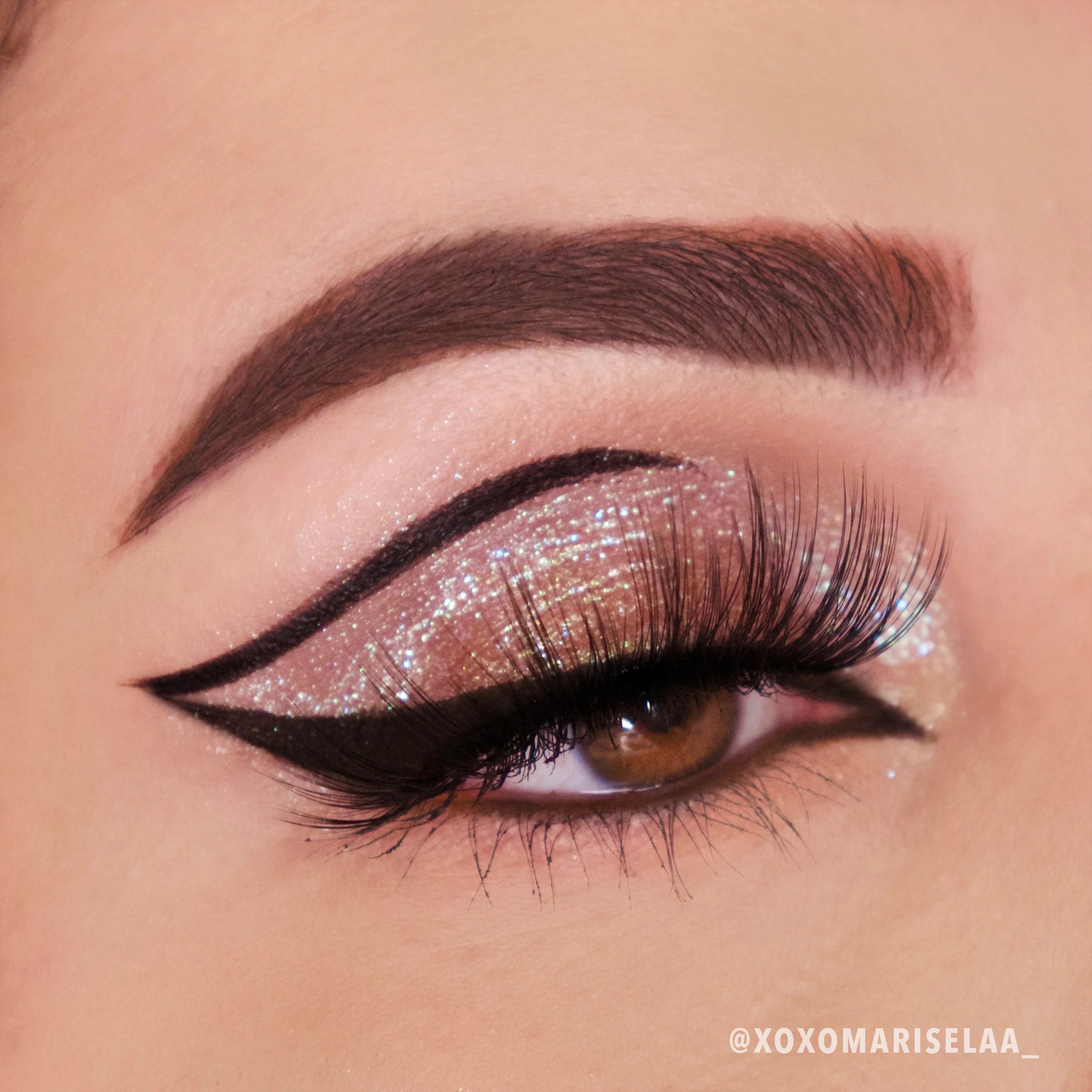 Moira Diamond Daze Liquid Shadow - (Sonder) مويرا - شادو سائل - سوندر