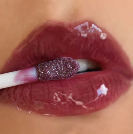 Moira Glow Getter Hydrating Lip Oil - (Berry Berry) مويرا - زيت مرطب للشفاه