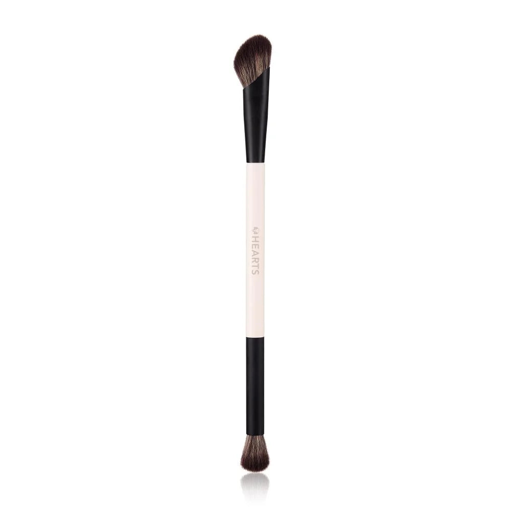 Hearts Dual-ended precision contour brush B008 فرشاة كونتور دقيقة مزدوجة الأطراف
