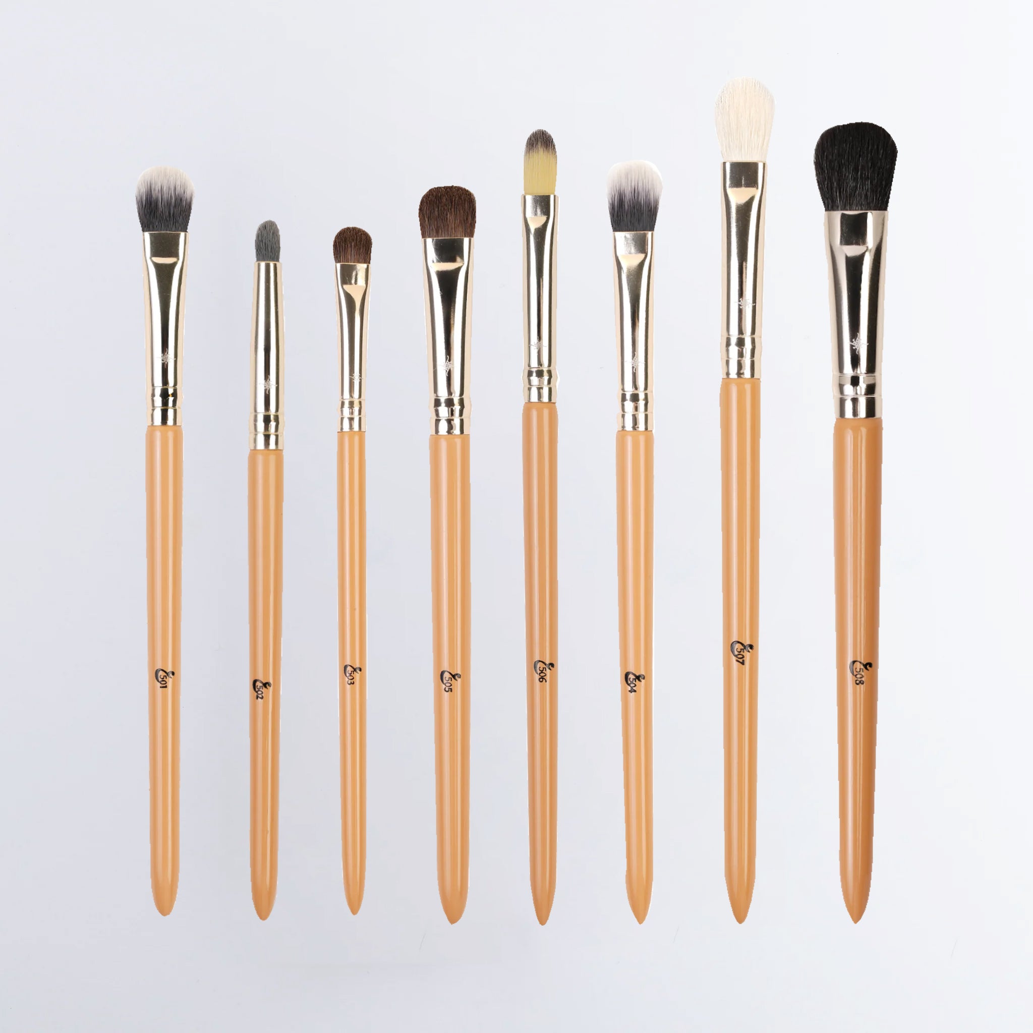 Addoony Beauty individual paint eye brush, a precise makeup brush for detailed eye makeup application.