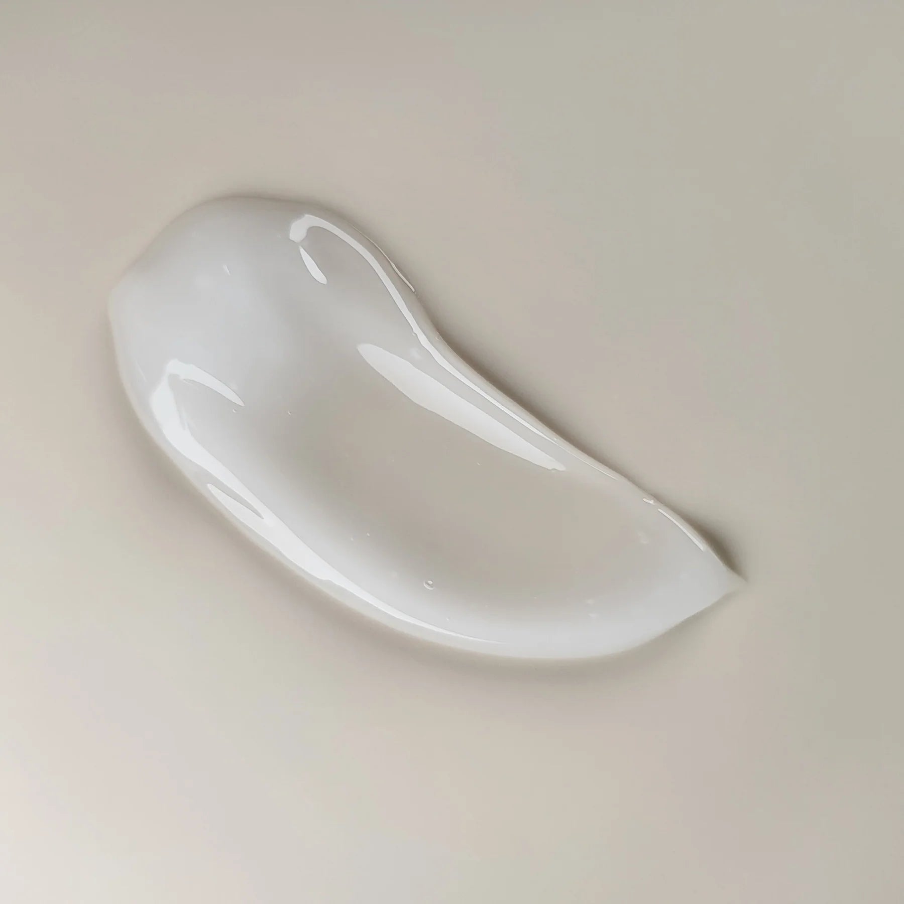 KNSPO - THE MOISTURIZING GEL كنسبو: المرطب