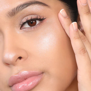 Moira Dreamlight highlighter balm- 01 ICY DAZE - هايلايتر