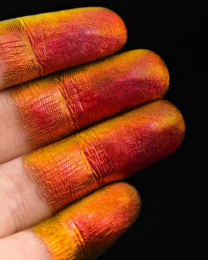 Karla Cosmetics Opal Multi Chrome Loose Eyeshadow (Day Dream) كارلا - شادو باودر كروم للعين