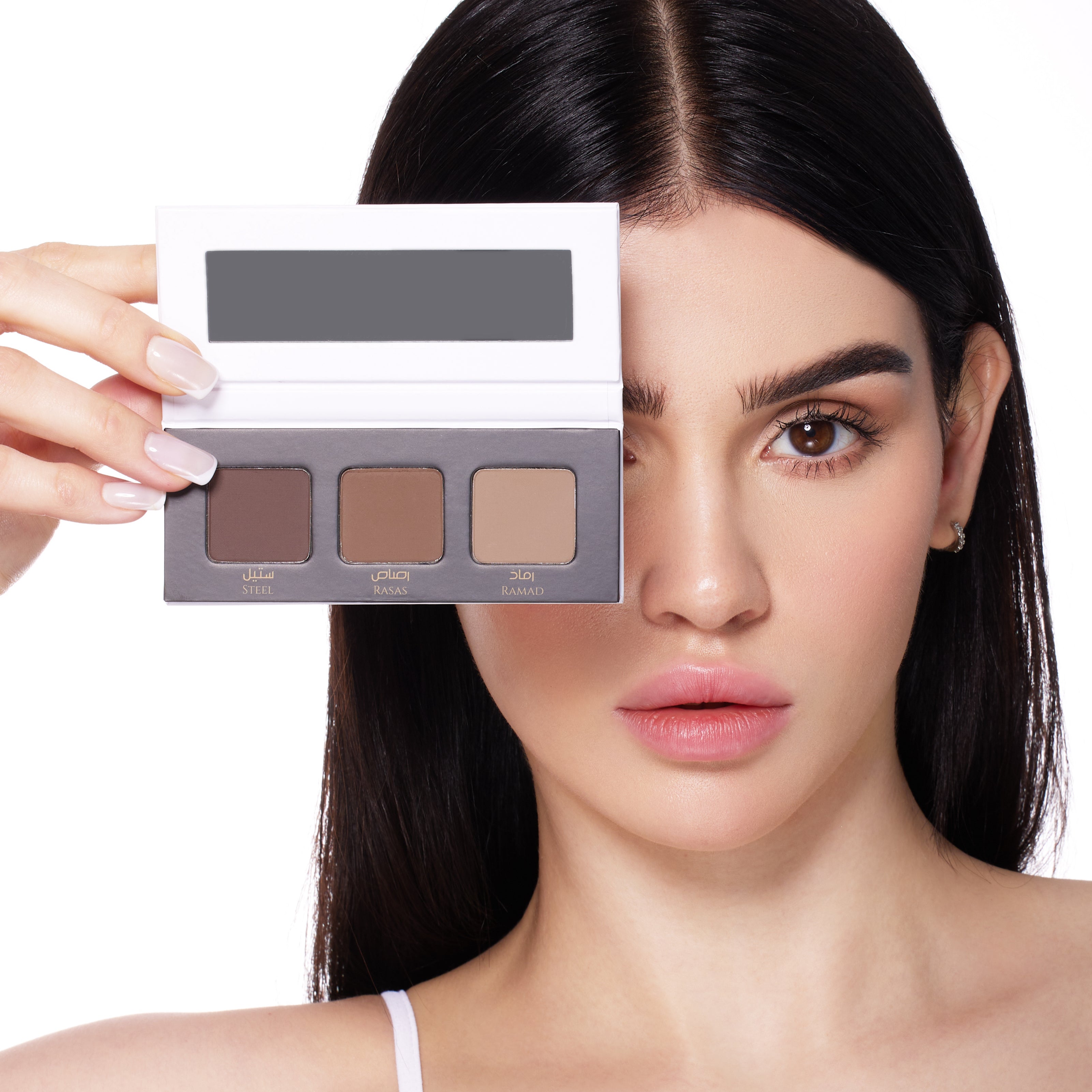 Addoony Fill & Blend Brow Palette أدوني باليت الحواجب