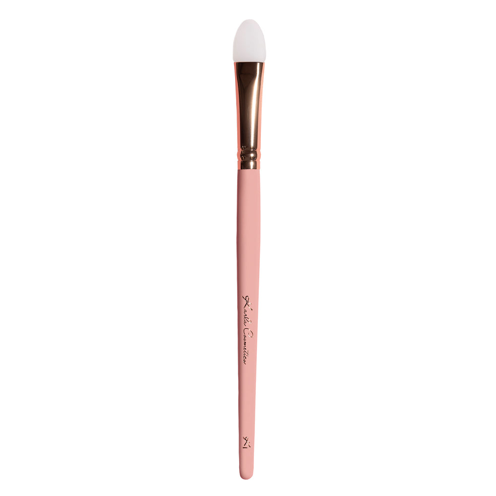 Karla Cosmetics Silicone Brush (Eye and Lip) كارلا - فرشة سيليكون للعين والشفاه