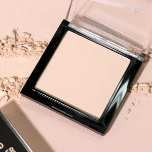 MOIRA- LIGHT- Lavish Pressed Finishing Powder - بودرة مضغوطة - فاتح