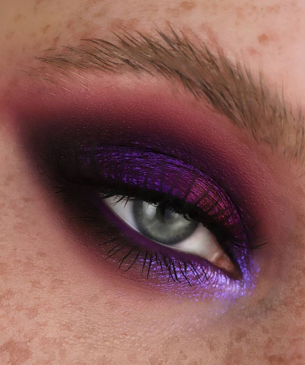 Karla Cosmetics Opal Multi chrome Loose Eyeshadow (Night Terror) كارلا - شادو باودر كروم للعين