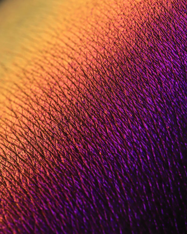 Karla Cosmetics Opal Multi chrome Loose Eyeshadow (Night Terror) كارلا - شادو باودر كروم للعين