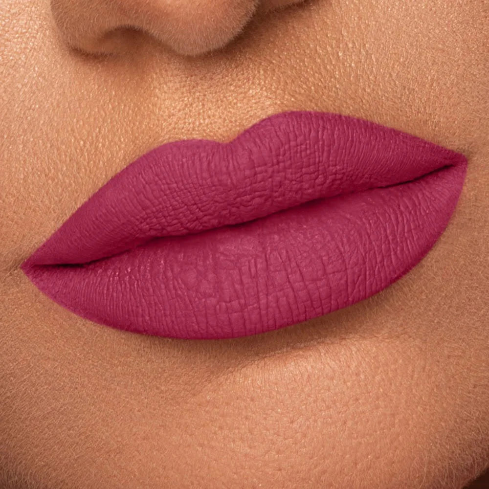 Character -Creamy Matte Lipcolor PIL003