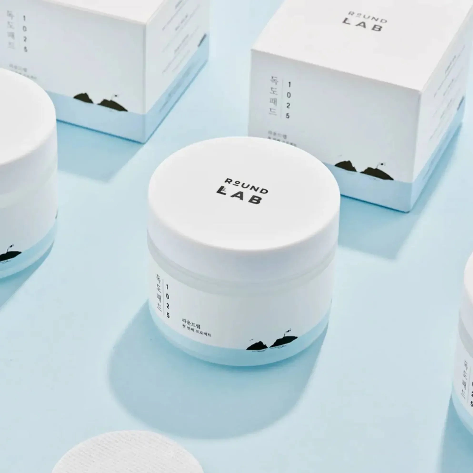 Round Lab - 1025 Dokdo Pad راوند لاب- دوكو لباد منظف للمكياج