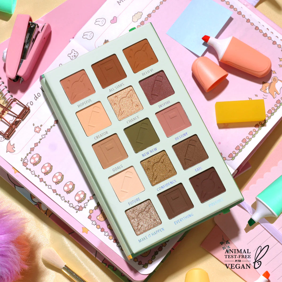 Moira Believe and Create your own destiny pressed pigment palette - باليت ايشادو
