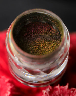 Karla Cosmetics Opal Multichrome Loose Eyeshadow (Bed Bug) كارلا - شادو باودر كروم للعين