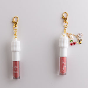 Addoony Lip Oil Bag Charm (Gold & White) تعليقة الحقيبة حامل الليب أويل