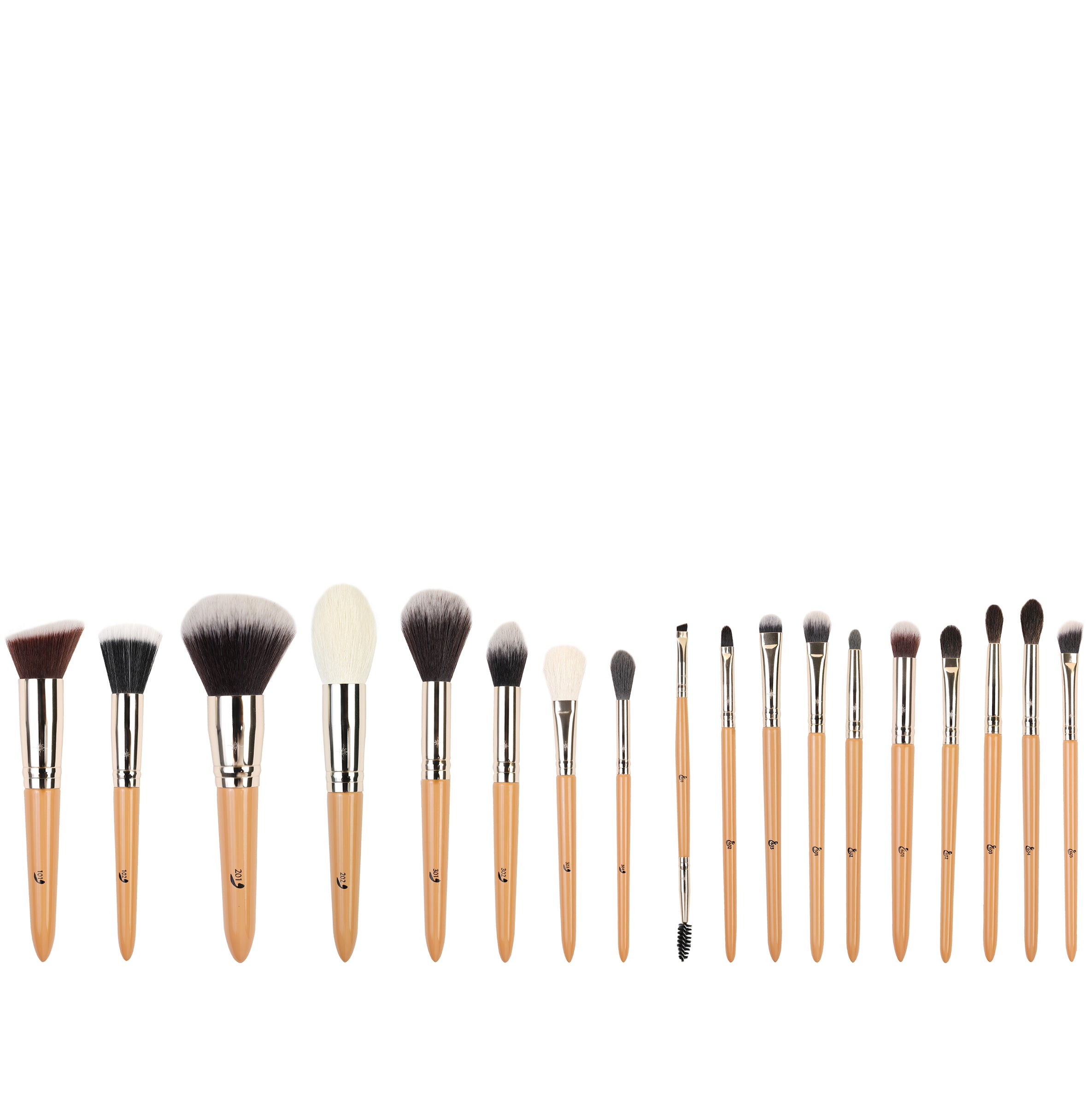 Addoony Beauty face and eye brush set with 18 full-sized makeup brushes for face and eye application.