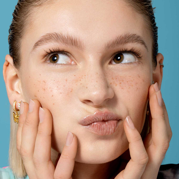 Lottie London-  Freckle Tint Deep لوتي - تنت النمش