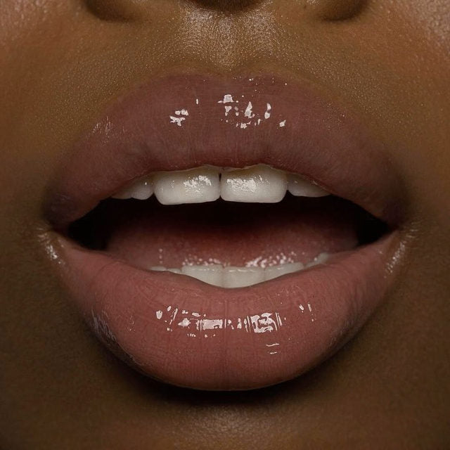 Sigma Renew Lip Oil- TRANQUIL سيجما - زيت للشفاة - ترانكويل