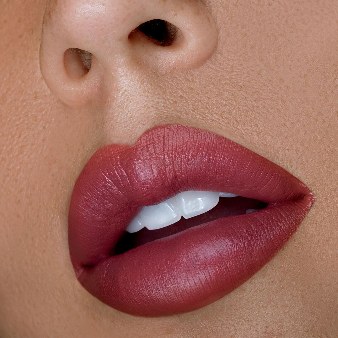 Sigma Liquid Lipstick (Fable) سيجما: روج سائل مطفي -فابل